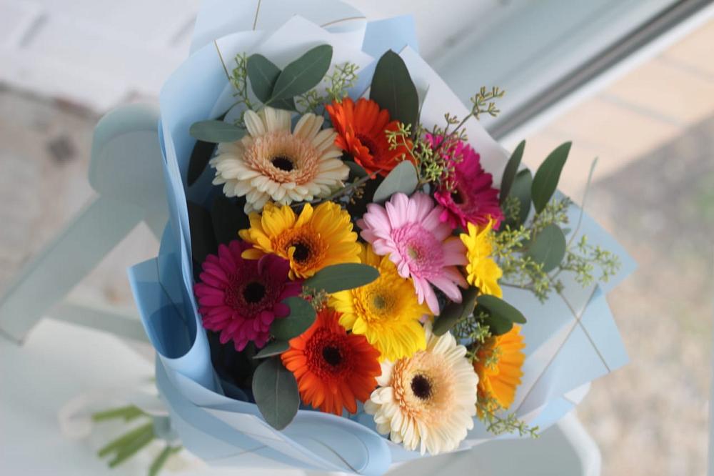 Букет цветов из: Герберы в Краасномайский