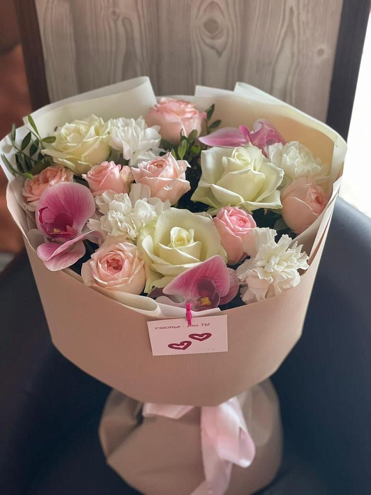 Букет цветов из: Орхидеи, Розы и Гвоздики в Краасномайский