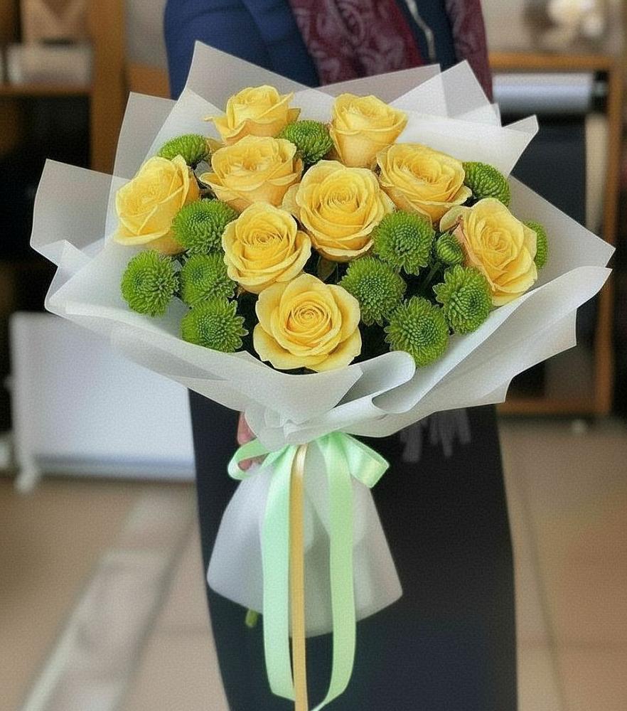 Букет цветов из: Хризантемы и Розы в Краасномайский