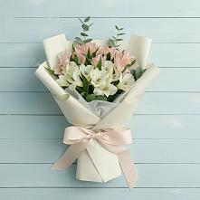 Букет цветов из:  Альстромерии в Краасномайский