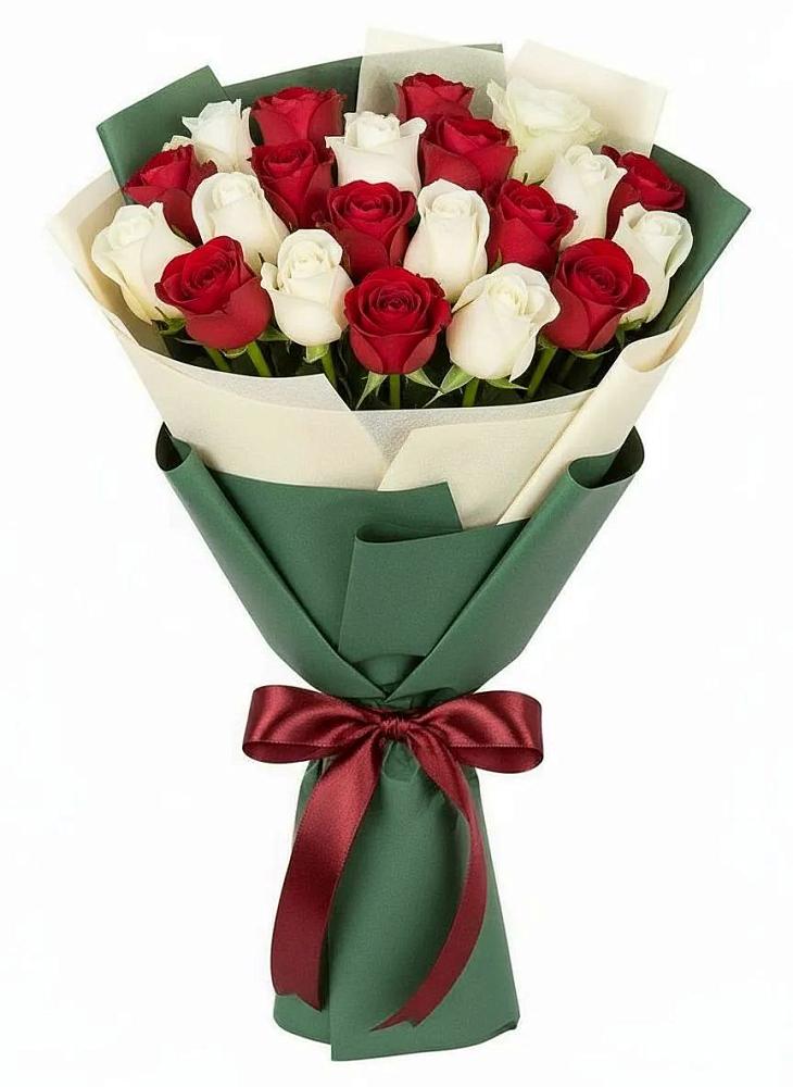 Букет Микс из красных и белых роз в Краасномайский