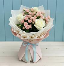 Букет цветов из:  Розы в Краасномайский