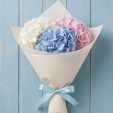 Букет цветов из:  Гортензия в Краасномайский