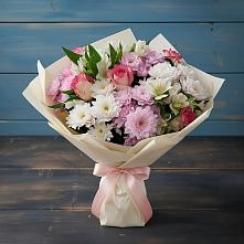 Букет цветов из:  Хризантемы, Альстромерии и Розы в Краасномайский