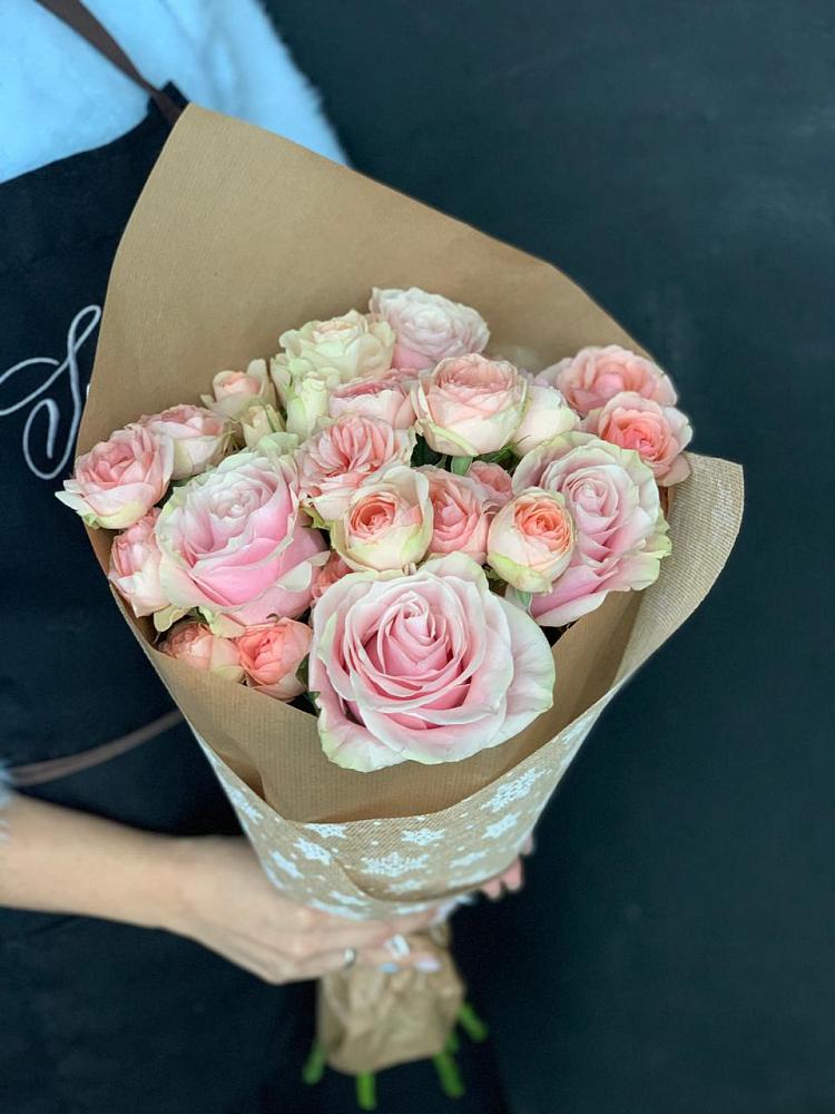 Букет цветов из: Хризантемы и Розы в Краасномайский