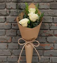 Букет цветов из:  Розы в Краасномайский