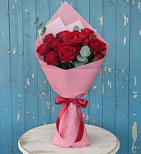 Букет цветов из:  Розы в Краасномайский