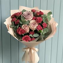 Букет цветов из:  Гвоздики и Розы в Краасномайский