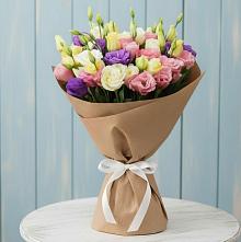 Букет цветов из:  Лизиантусы #REPLACE_PRED# Краасномайский